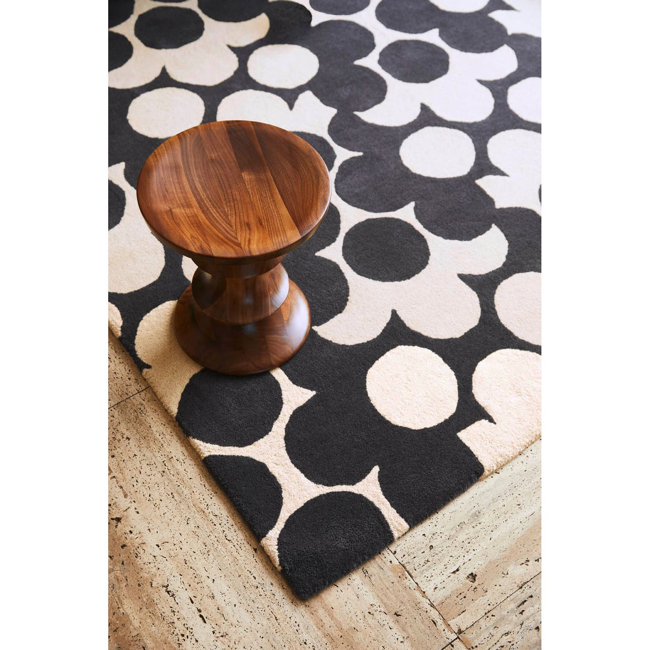 Orla Kiely Puzzle Flower Slate 060905 Designer Wool Rug - Rugs Of Beauty - 4