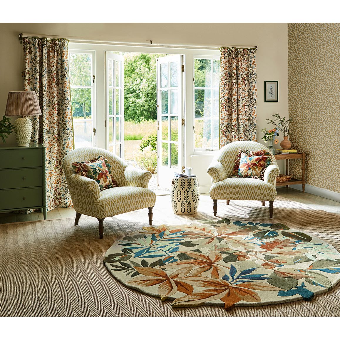 Sanderson Robin's Wood Russet Brown 146501 Round Designer Wool Rug - Rugs Of Beauty - 2