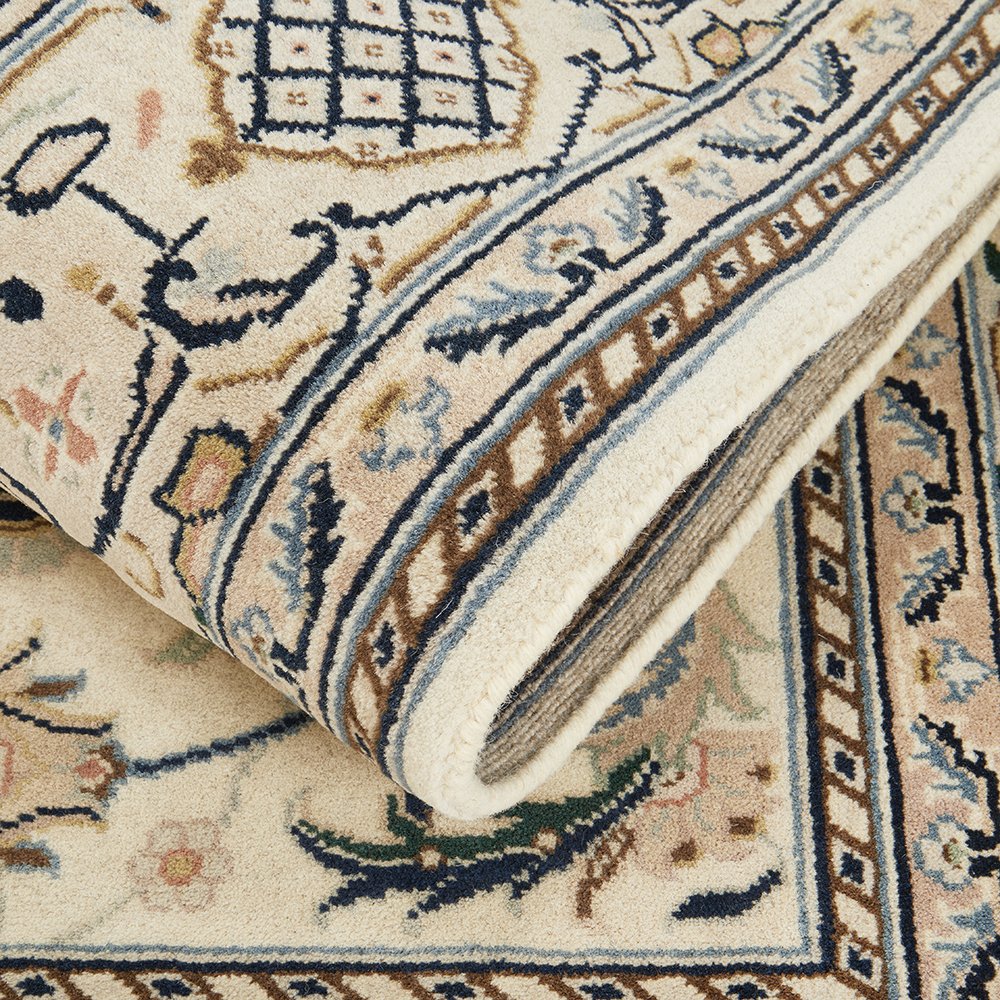 Beige Floral Patterned Hand Knotted Oriental Wool Rug - 3