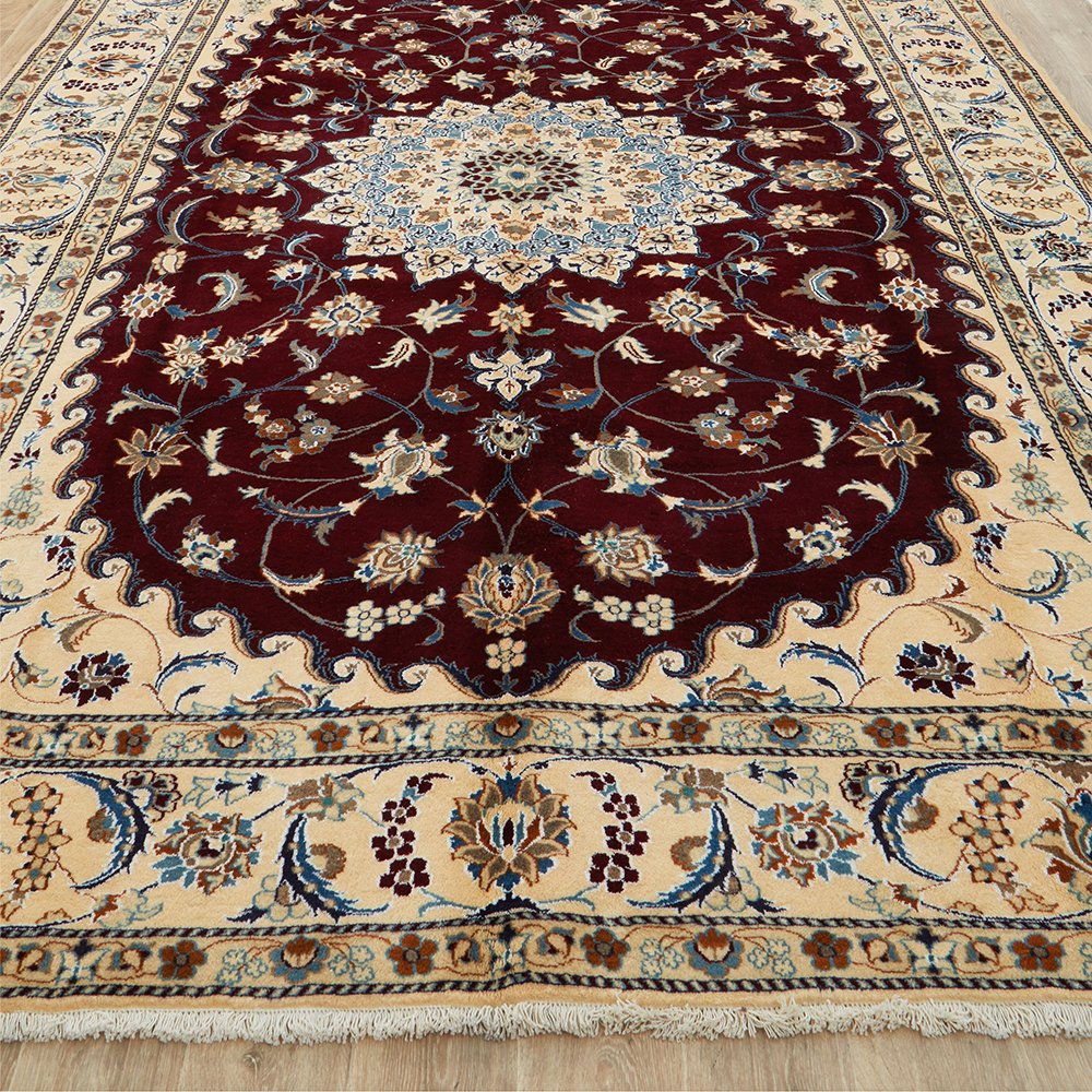 Persian Cream Red Blue Multi Colour Medallion Floral Patterned Naein Hand Knotted Wool Rug - 2