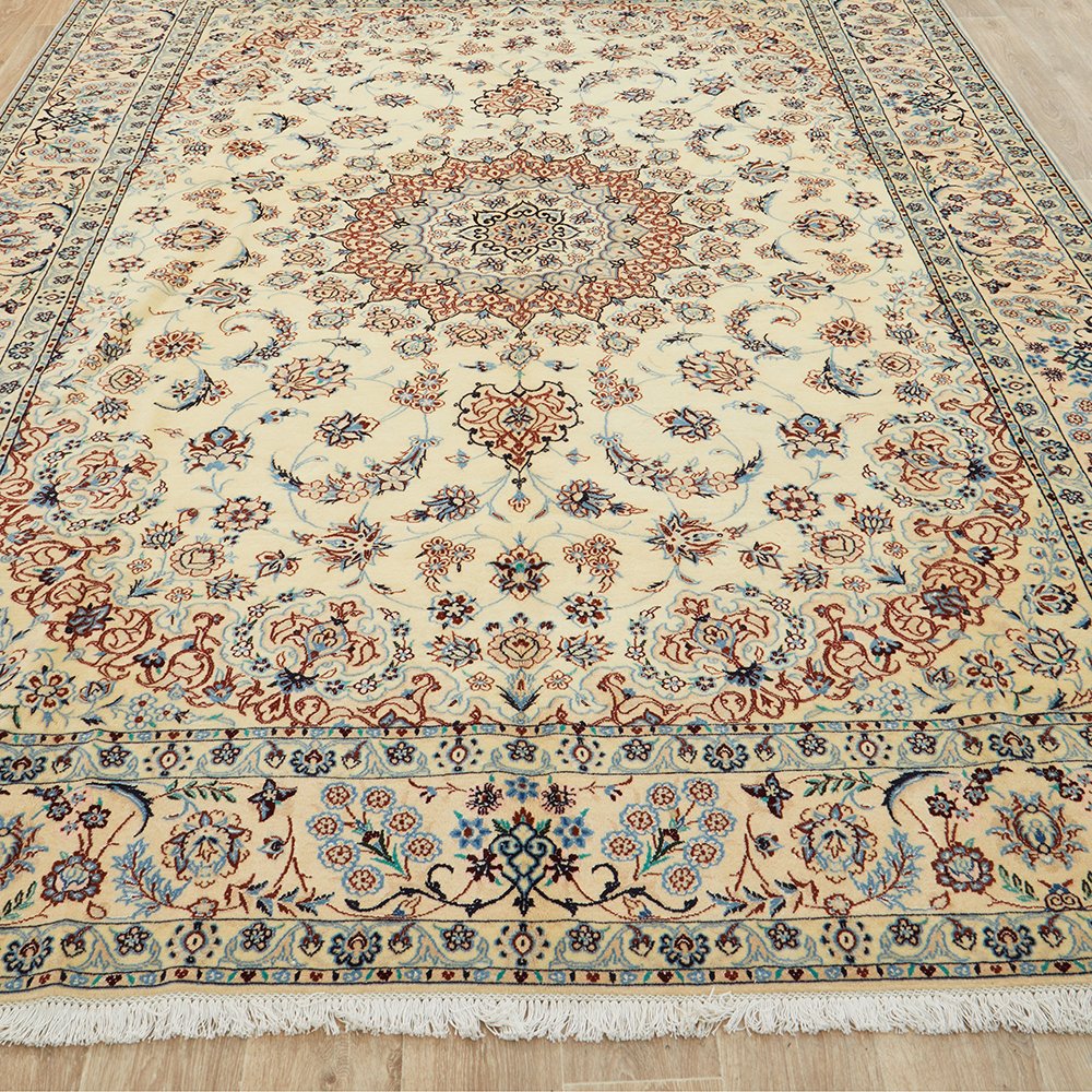 Persian Cream Blue Tan Multi Colour Medallion Floral Patterned Naein Hand Knotted Wool Rug