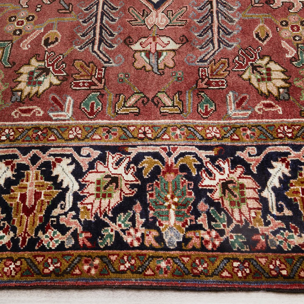 Persian Red Blue Green Beige Multi Colour Geometric Medallion Heriz Patterned Hand Knotted Wool Rug - 4