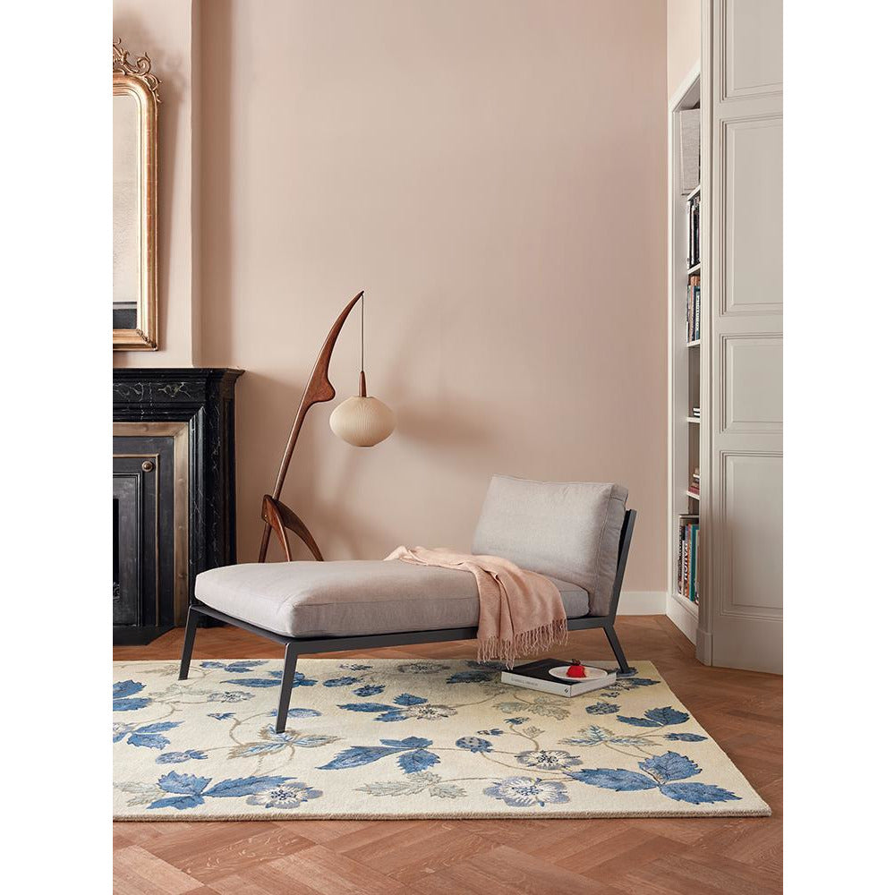 Wedgwood Wild Strawberry Cream 38108 Wool Viscose Designer Rug - Rugs Of Beauty - 2