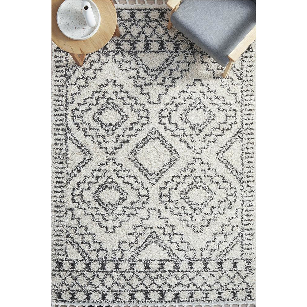 Saguenay 741 Tribal Monochrome Shaggy Rug - Rugs Of Beauty - 2