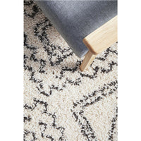 Saguenay 741 Tribal Monochrome Shaggy Rug - Rugs Of Beauty - 6