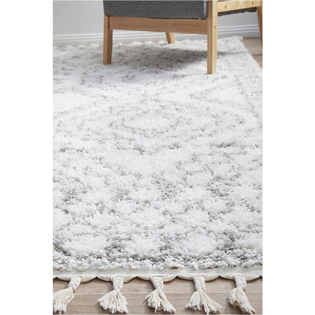 Saguenay 742 Tribal Monochrome Shaggy Rug - Rugs Of Beauty - 5