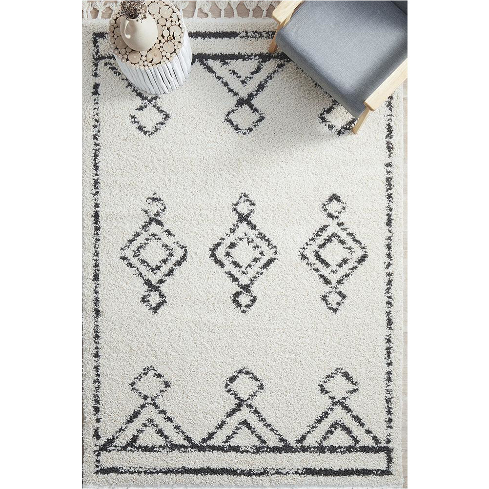 Saguenay 743 Tribal Monochrome Shaggy Rug - Rugs Of Beauty - 2