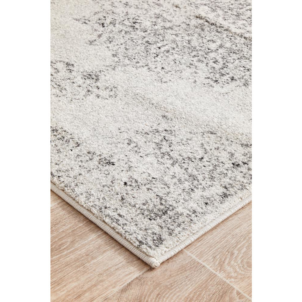 Kiruna 775 Silver Grey Cream Transitional Medallion Patterned Runner Rug - Rugs Of Beauty - 6
