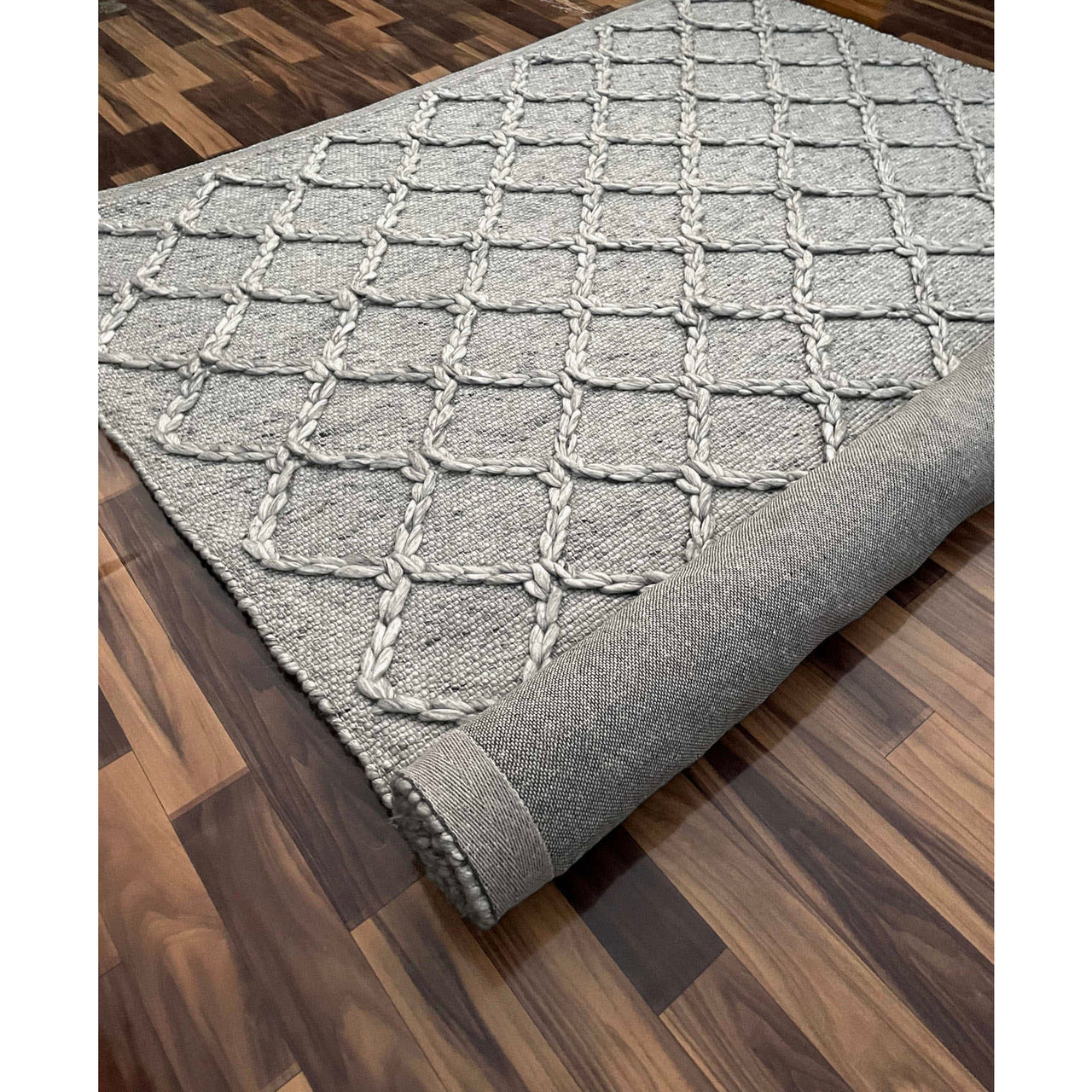 Polyester Rug Side View Agartha 2201 Wool Polyester Light Grey Trellis Rug – Rugs Of Beauty