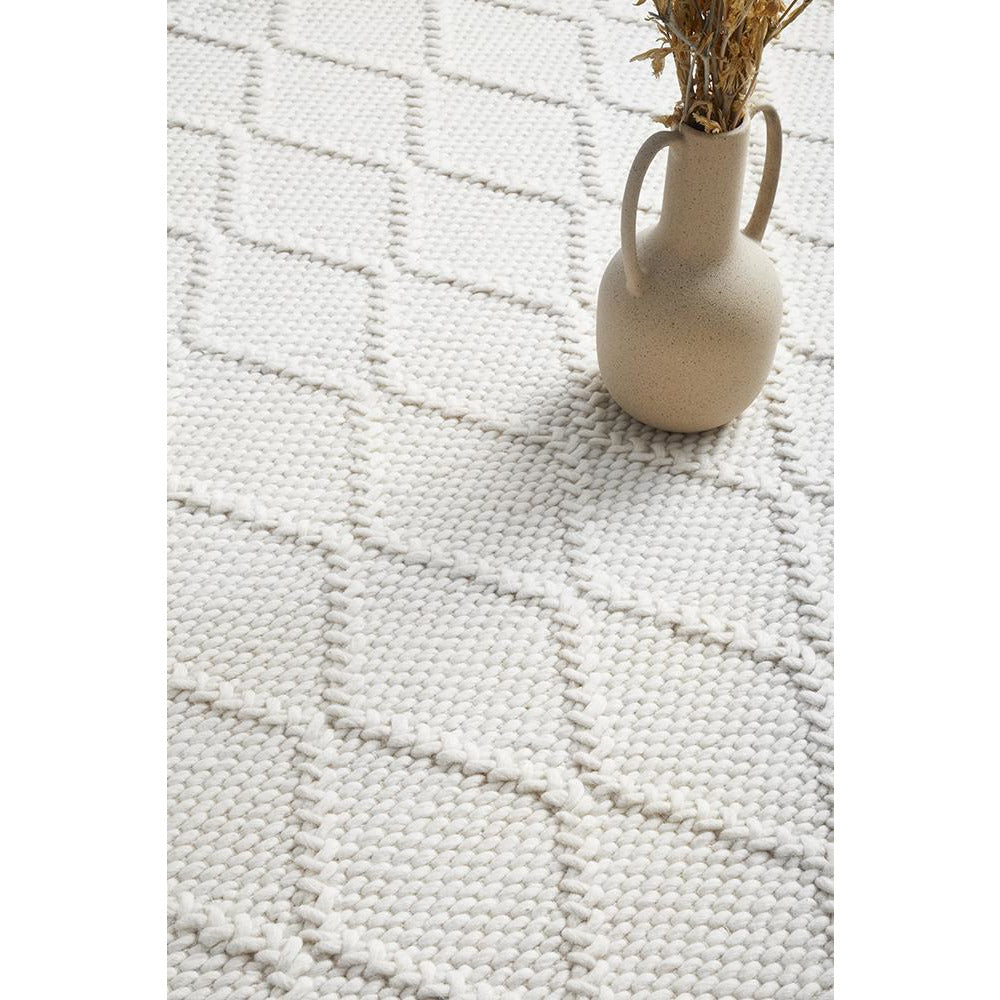 Kalix White Hand Loomed Modern Wool Polyester Rug - Rugs Of Beauty - 8