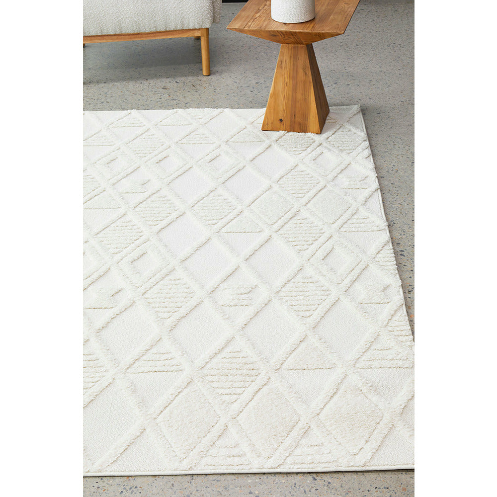 Catana 4756 White Modern Diamond Patterned Rug - Rugs Of Beauty - 3