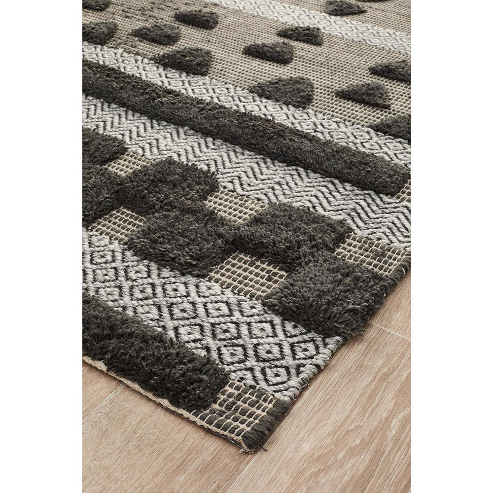 Quivira 473 Charcoal Grey Patterned Modern Rug - Rugs Of Beauty - 3