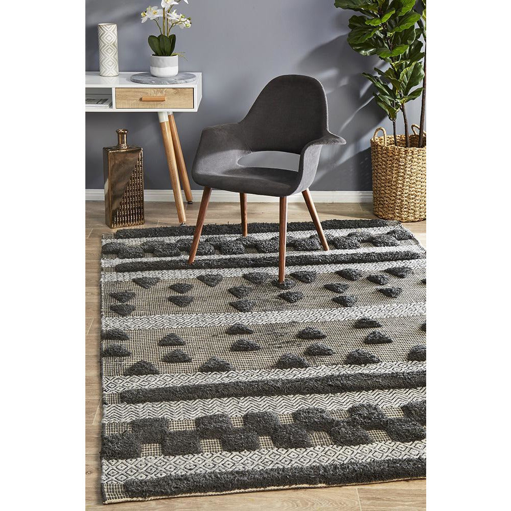 Quivira 473 Charcoal Grey Patterned Modern Rug - Rugs Of Beauty - 2