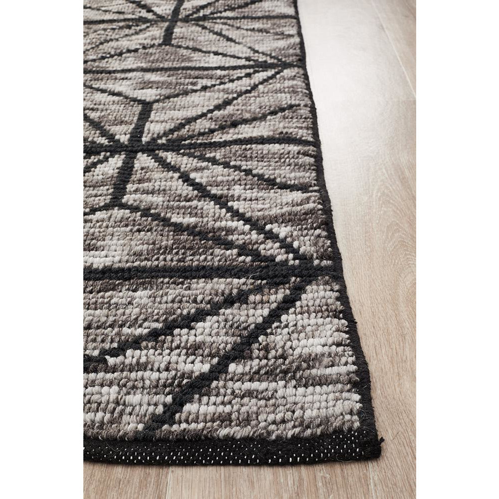 Quivira 477 Charcoal Grey Web Multi Coloured Patterned Modern Rug - Rugs Of Beauty - 4