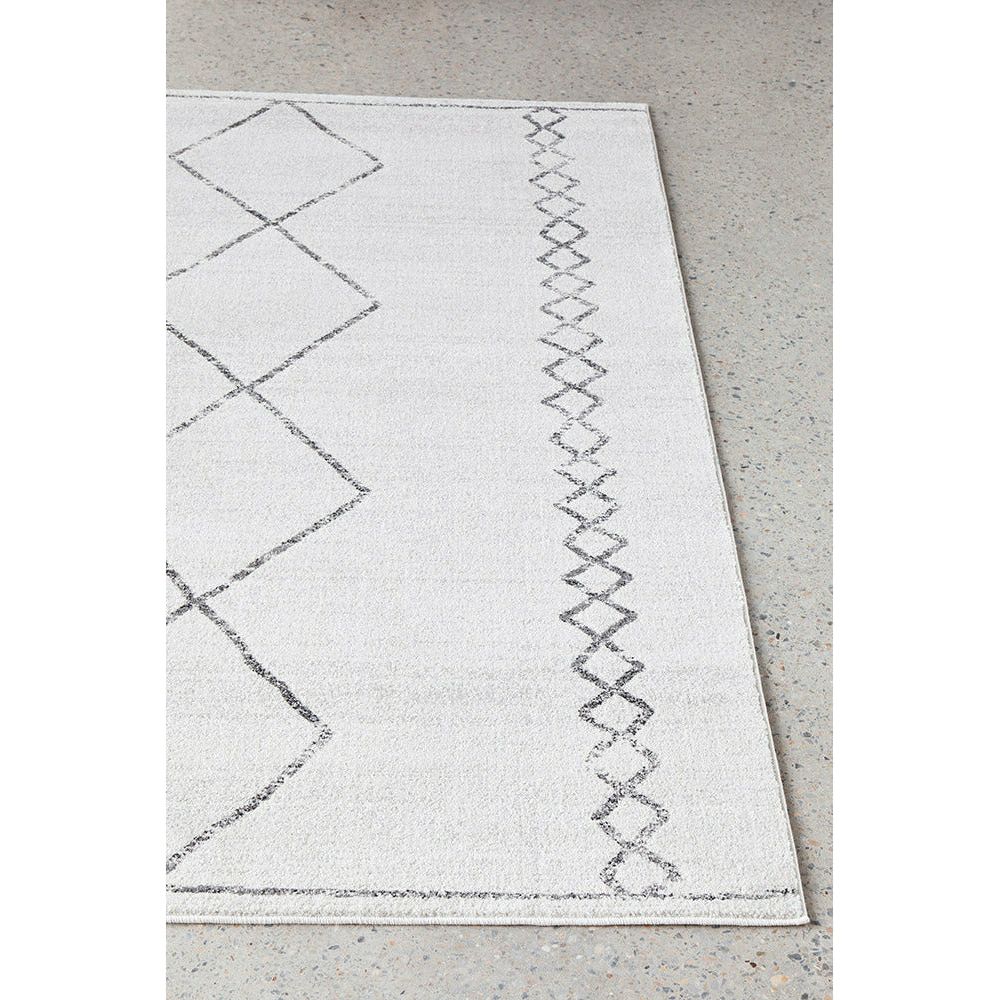 Verona 1434 Cream Grey Diamond Pattern Modern Rug - Rugs Of Beauty - 3