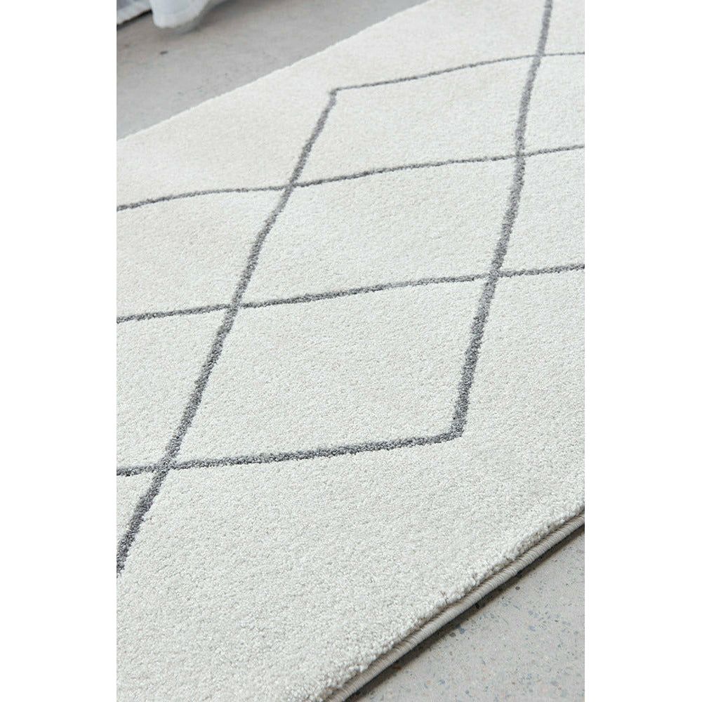 Verona 1435 Cream Grey Diamond Pattern Modern Runner Rug - Rugs Of Beauty - 3