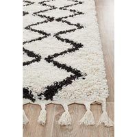 Zaria 151 White Black Moroccan Inspired Modern Shaggy Runner Rug - Rugs Of Beauty - 3