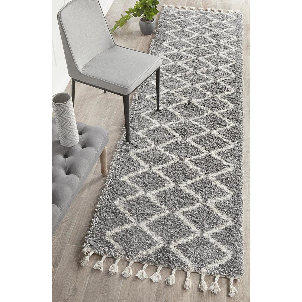 Zaria 152 Silver Grey Moroccan Inspired Modern Shaggy Runner Rug - Rugs Of Beauty - 2