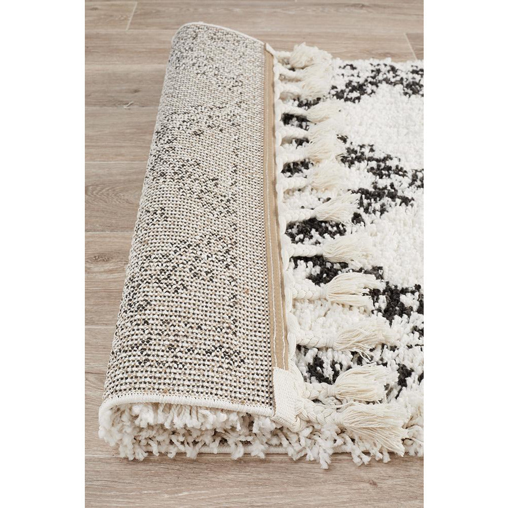Zaria 153 White Black Moroccan Inspired Modern Shaggy Runner Rug - Rugs Of Beauty - 7
