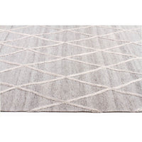 Vienna 2351 Hand Loomed Silver Grey Patterned Wool and Viscose Modern Rug - Rugs Of Beauty - 3