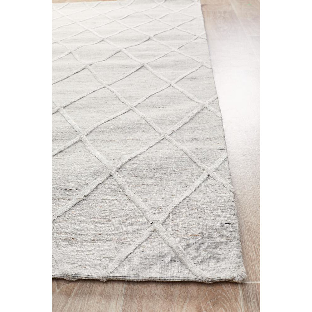 Vienna 2351 Hand Loomed Silver Grey Patterned Wool and Viscose Modern Rug