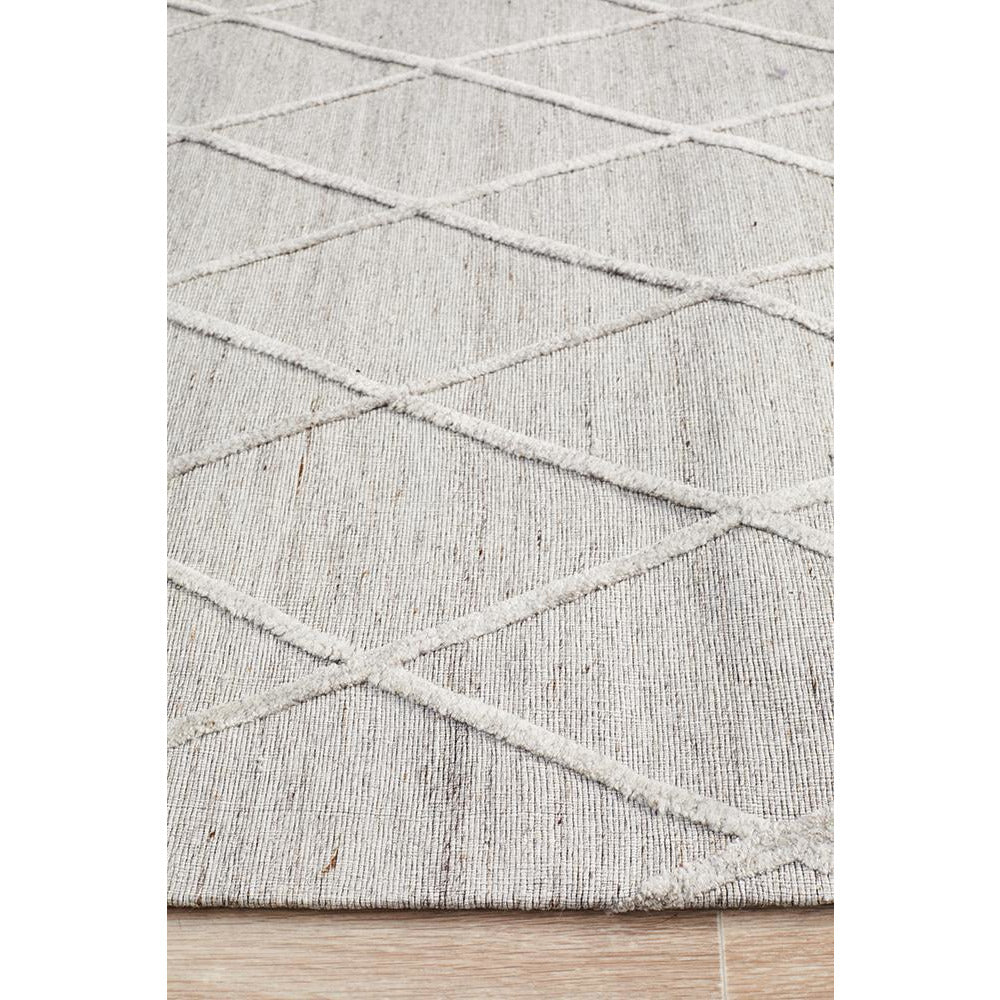 Vienna 2351 Hand Loomed Silver Grey Patterned Wool and Viscose Modern Rug