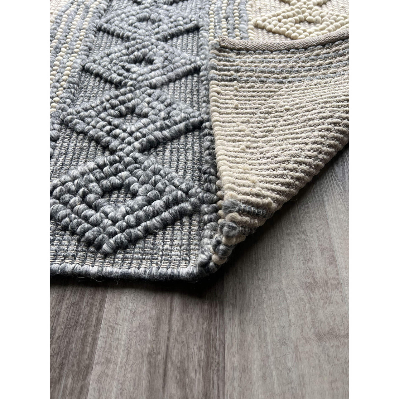 Vanessa 501 Wool Polyester Grey Beige Diamond Striped Rug - Rugs Of Beauty - 3